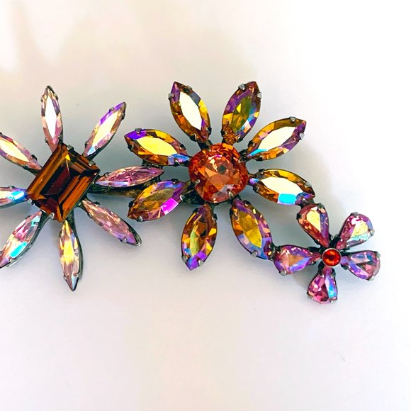 Vintage SORRELLI Large 3-Flower Cluster Brooch Pin with Swarovski Crystals - Picture 4 of 6